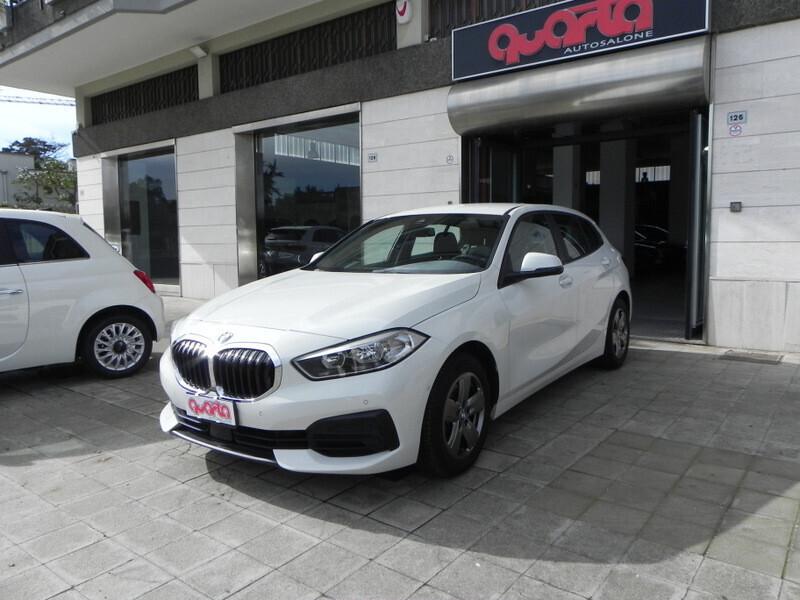 Bmw 118 118d 5p. Business Advantage