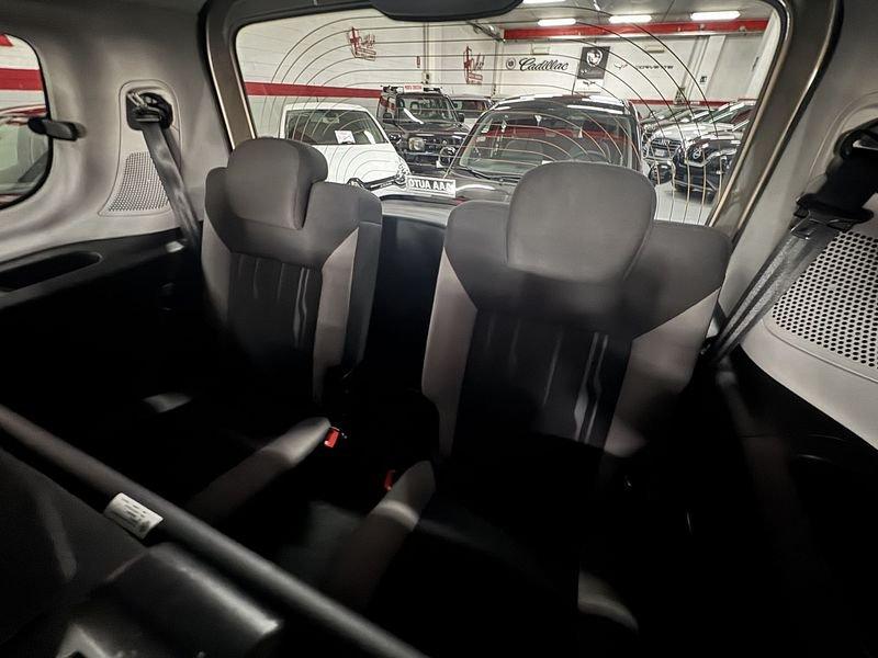 FIAT Doblò 1.4 T-Jet 16V Lounge 7 POSTI