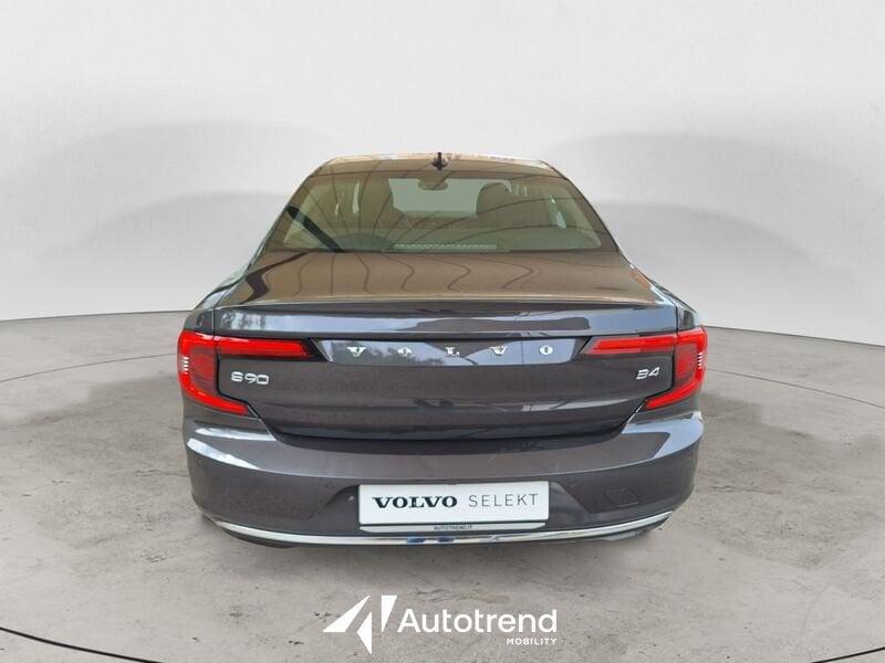 Volvo S90 B4 197+14 CV Mild Hibrid Benzina Automatica Plus Bright