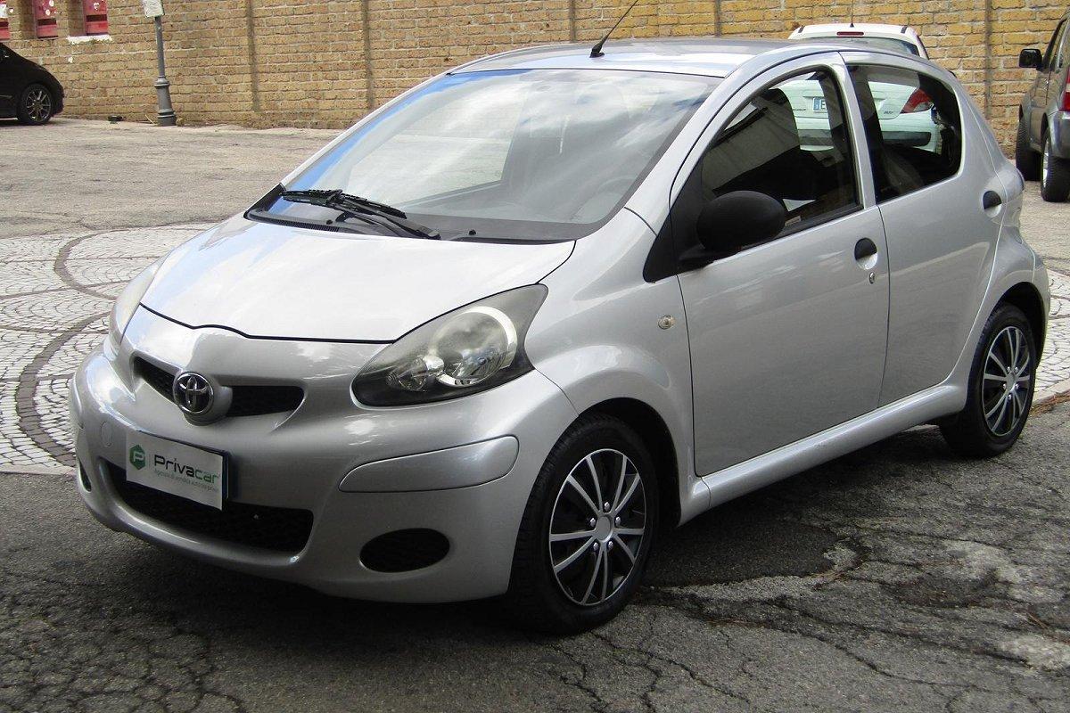 TOYOTA Aygo 1.0 12V VVT-i 5 porte