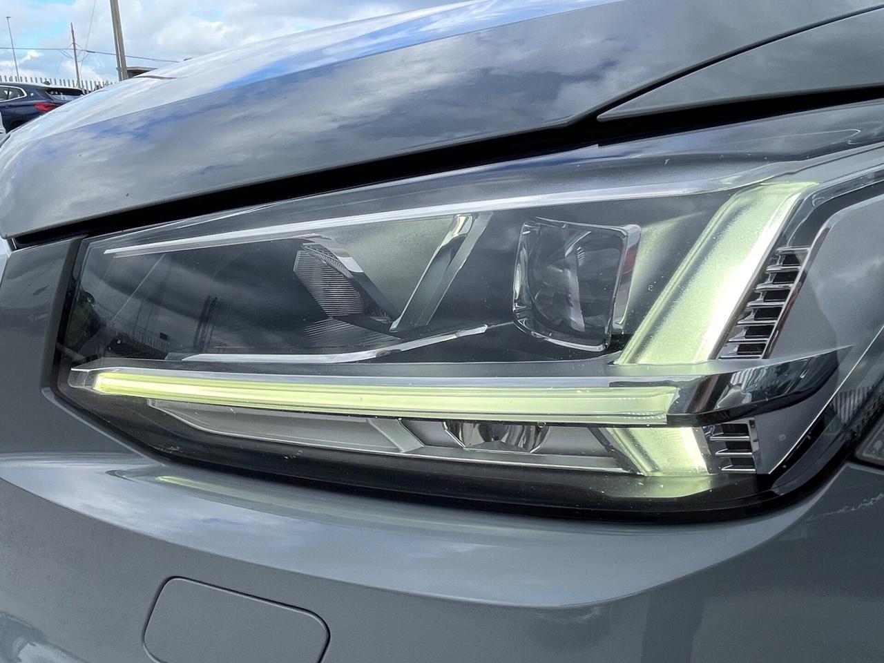 AUDI Q2 1.6 TDI 116 DESIGN MANUAL FULL LED MY18