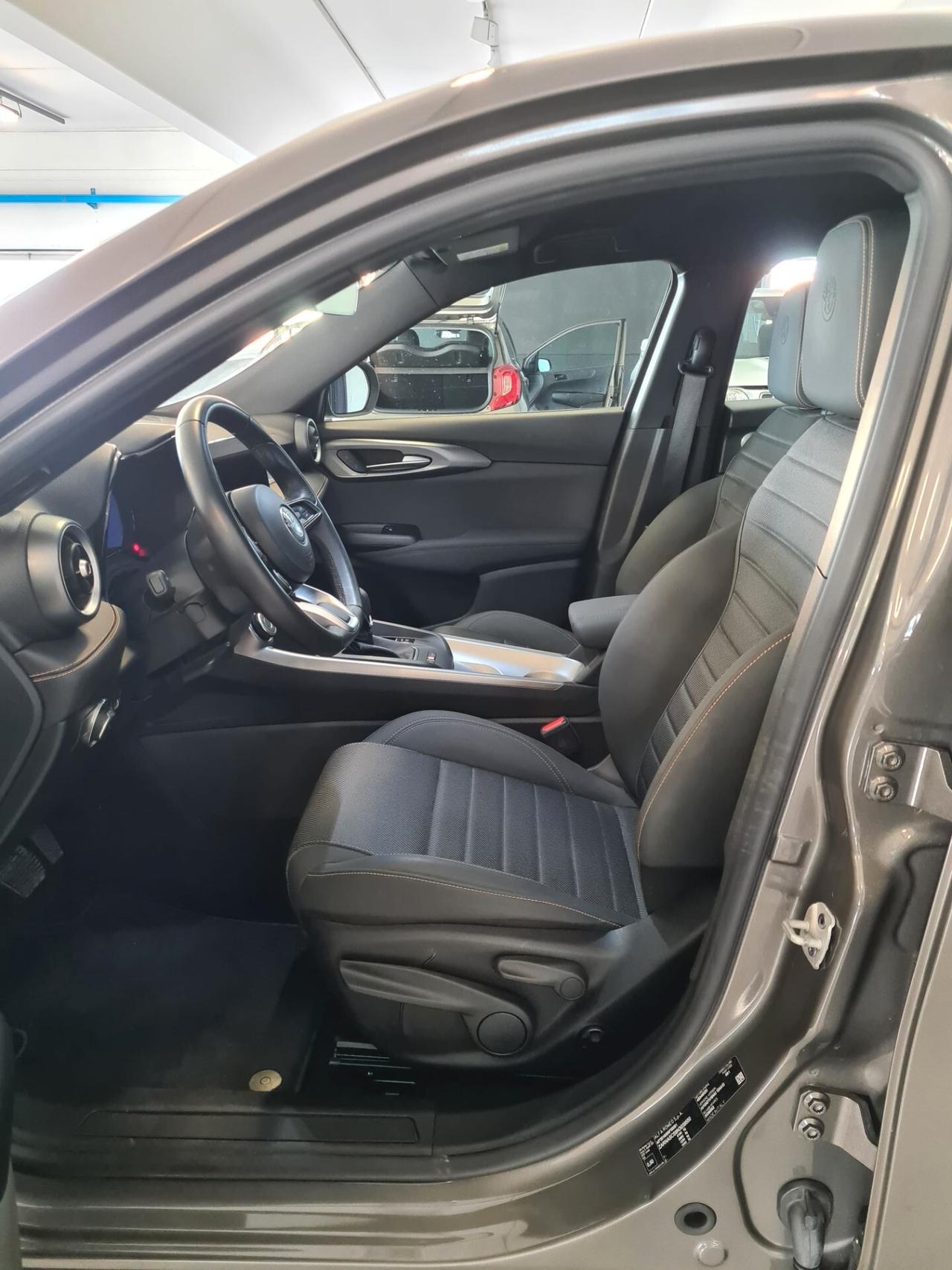 Alfa Romeo Tonale 1.6 diesel 130 CV TCT6 Sprint