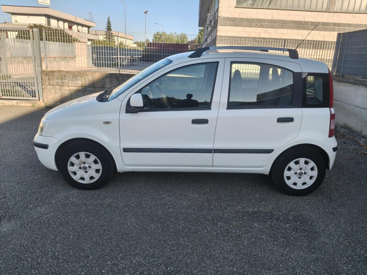 Fiat Panda 1.2 Dynamic SOLAMENTE 123.000 KM