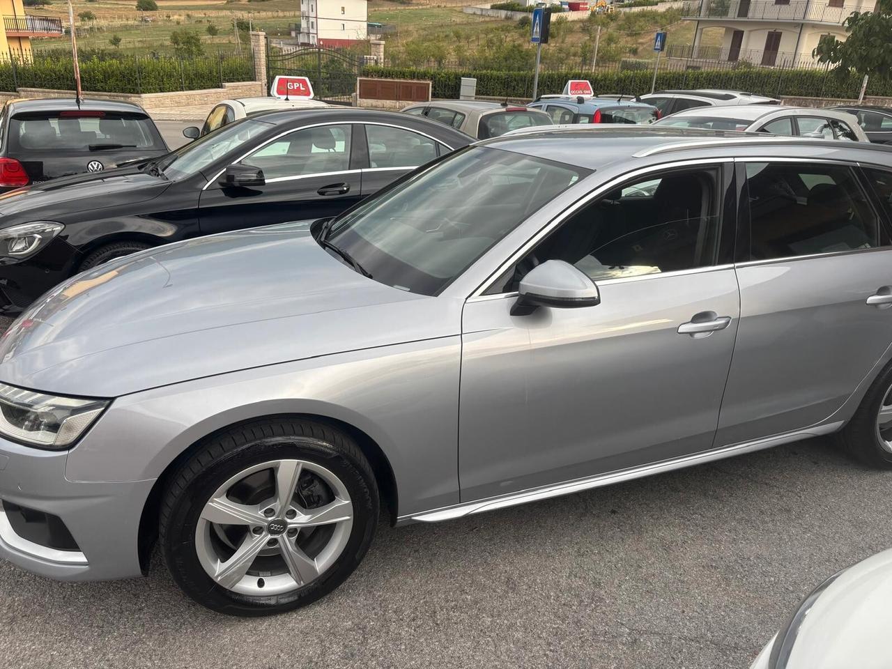 Audi A4 Avant 40 TFSI S tronic