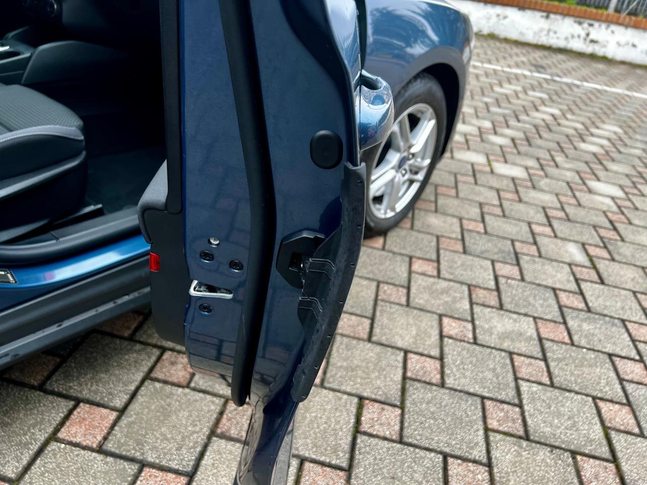 Ford Focus 1.5 EcoBlue 120 CV automatico SW Business Co-Pilot