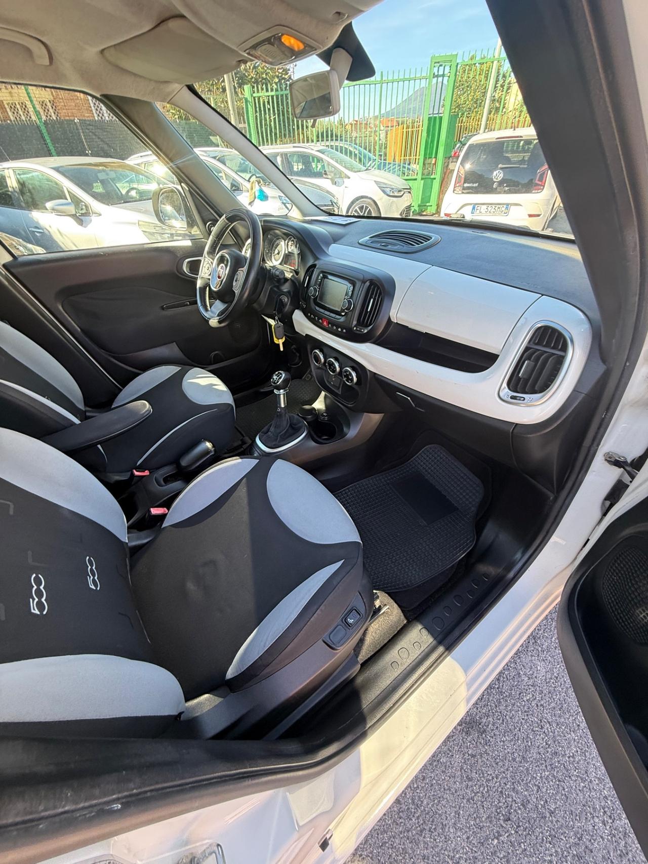 Fiat 500L Living 1.6 Multijet 120 CV Pop Star