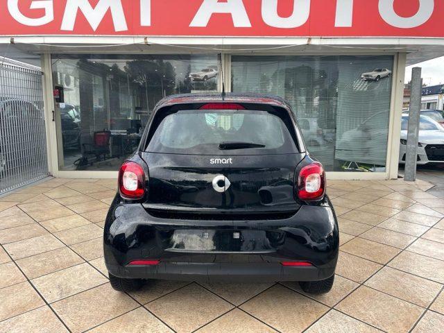 SMART ForFour 1.0 71CV PASSION NEOPATENTATI CERCHI 15" GARANZIA