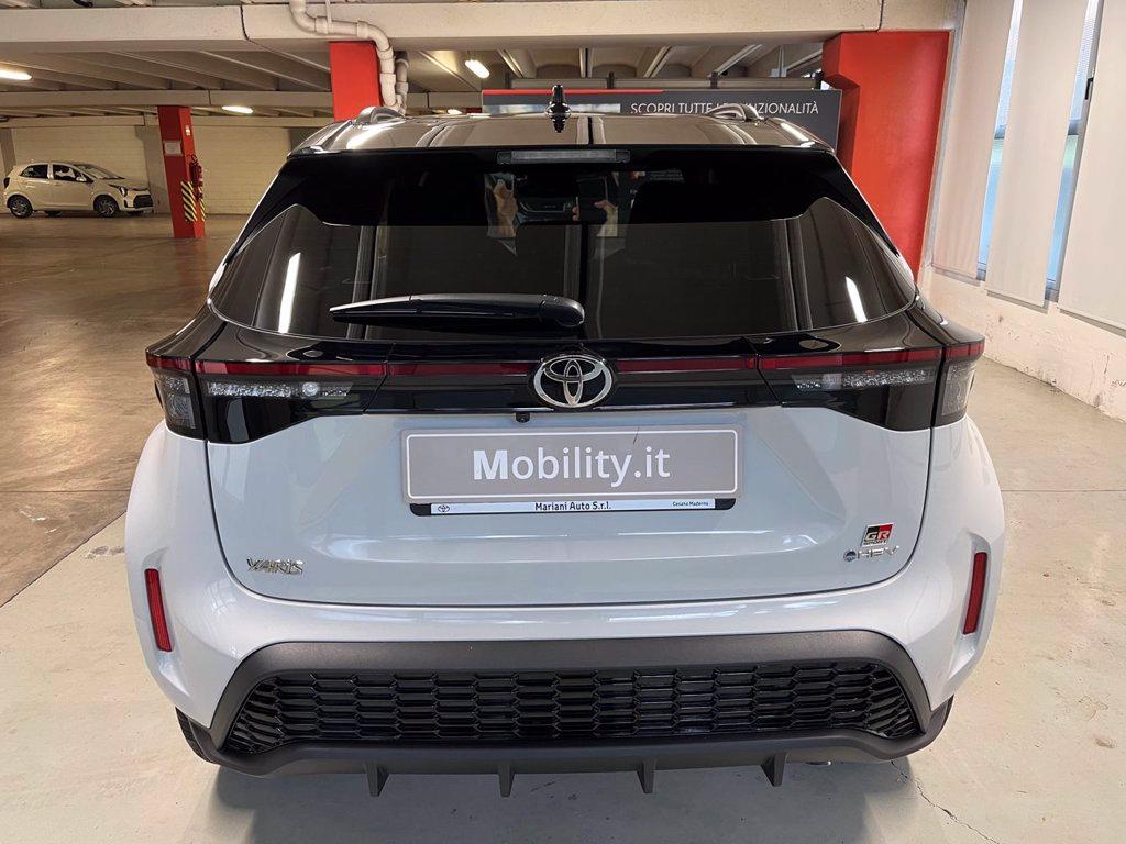 TOYOTA Yaris Cross 1.5h GR Sport fwd 130cv e-cvt del 2024