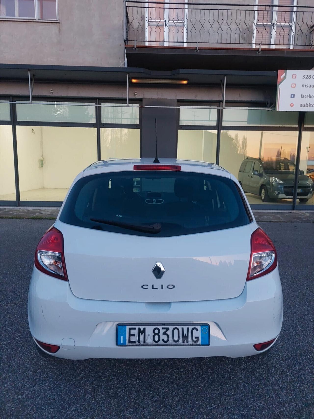 Renault Clio 1.2 16V 5 porte GPL Dynamique