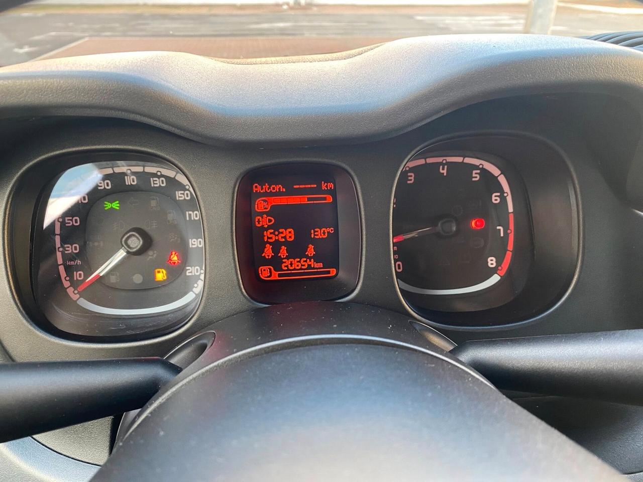 FIAT PANDA HYBRID CITY LIFE NEOPATENTATI