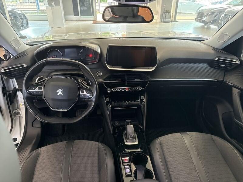Peugeot 2008 PureTech 130 EAT8 S&S Allure