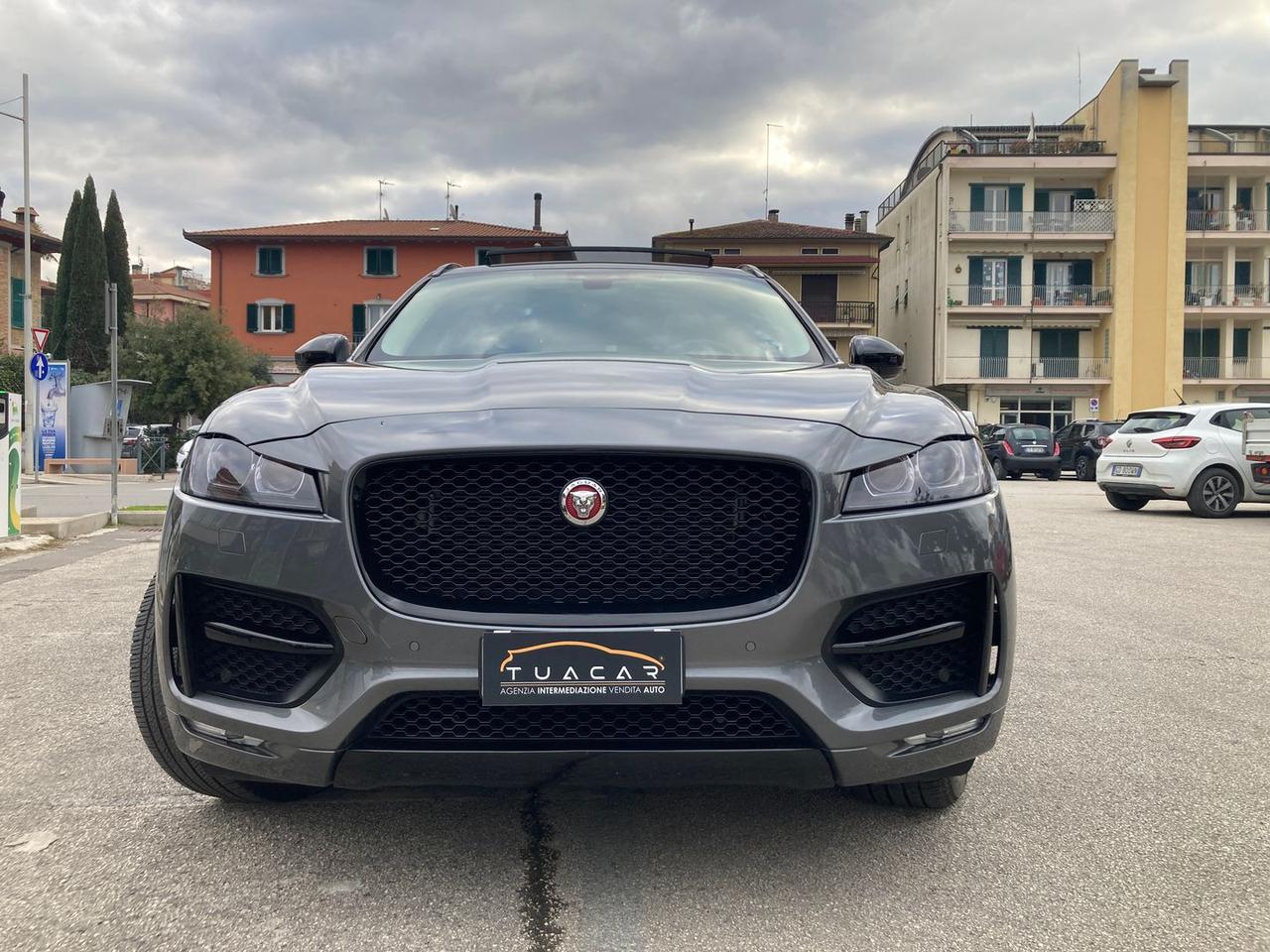Jaguar F-Pace 2.0 20d Turbo R- #8436