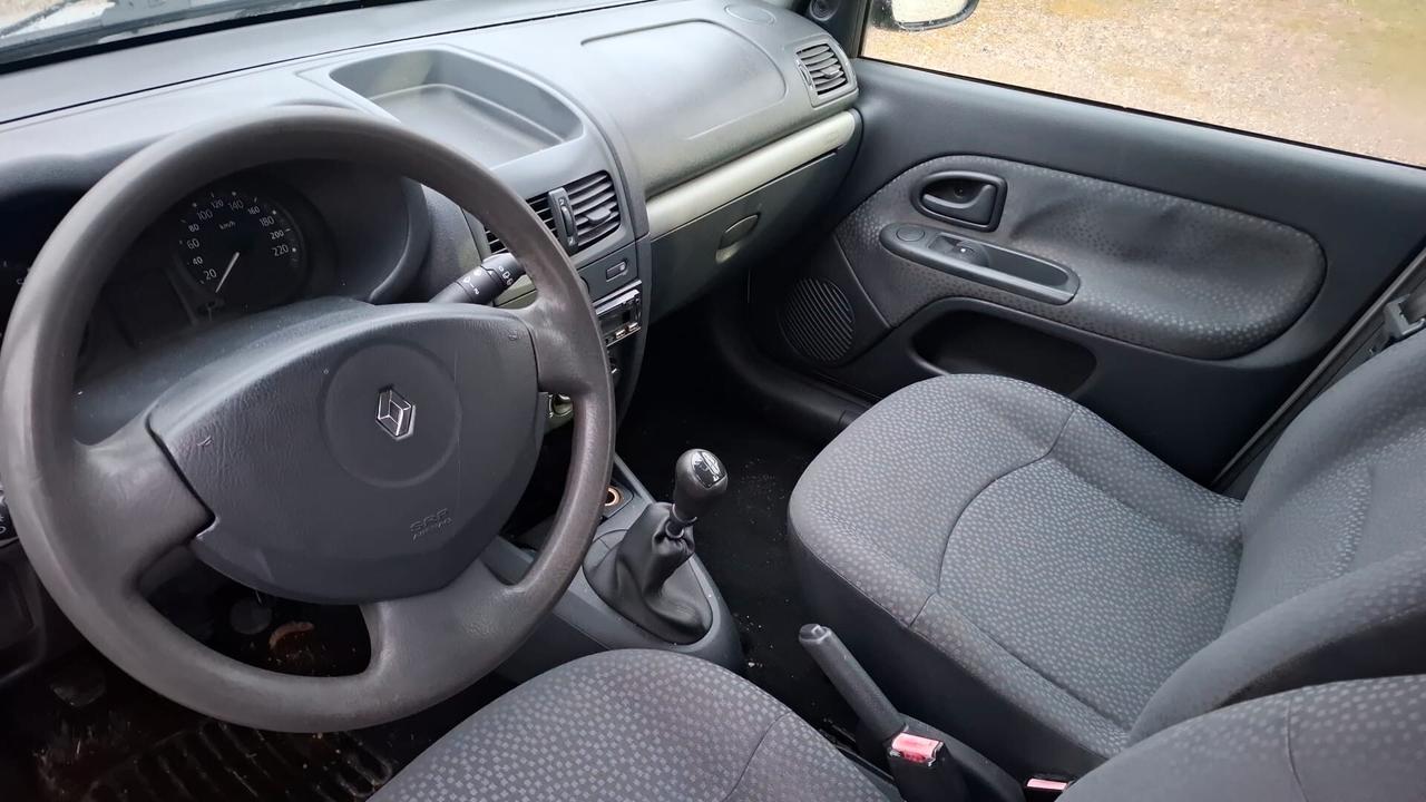Renault Clio Storia 1.2 5 porte GPL