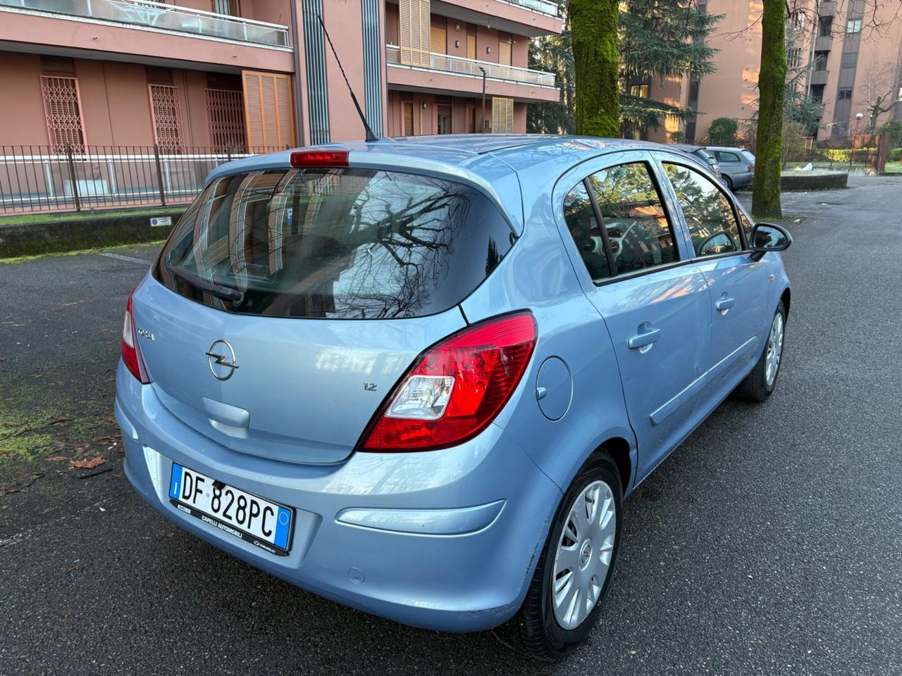 Opel Corsa 1.2 5 porte Cosmo