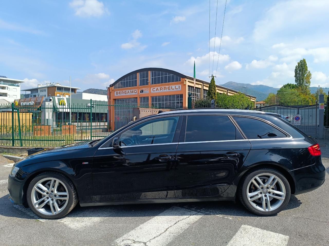 Audi A4 Avant 2.0TDI 177CV Multitronic TETTO APRIBILE GOMME NUOVE
