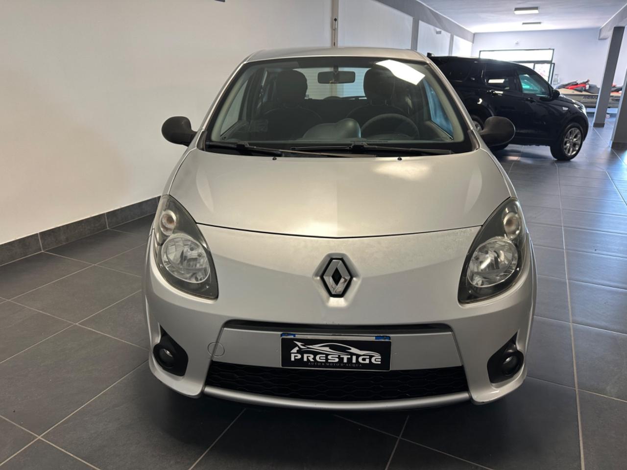 RENAULT TWINGO 1.2 NEOPATENTATI 60CV