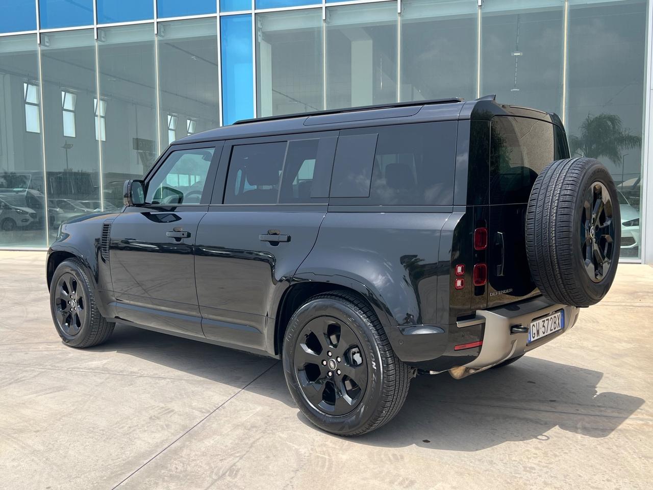 Land Rover Defender 110 3.0D I6 200 CV AWD Auto X-Dynamic SE