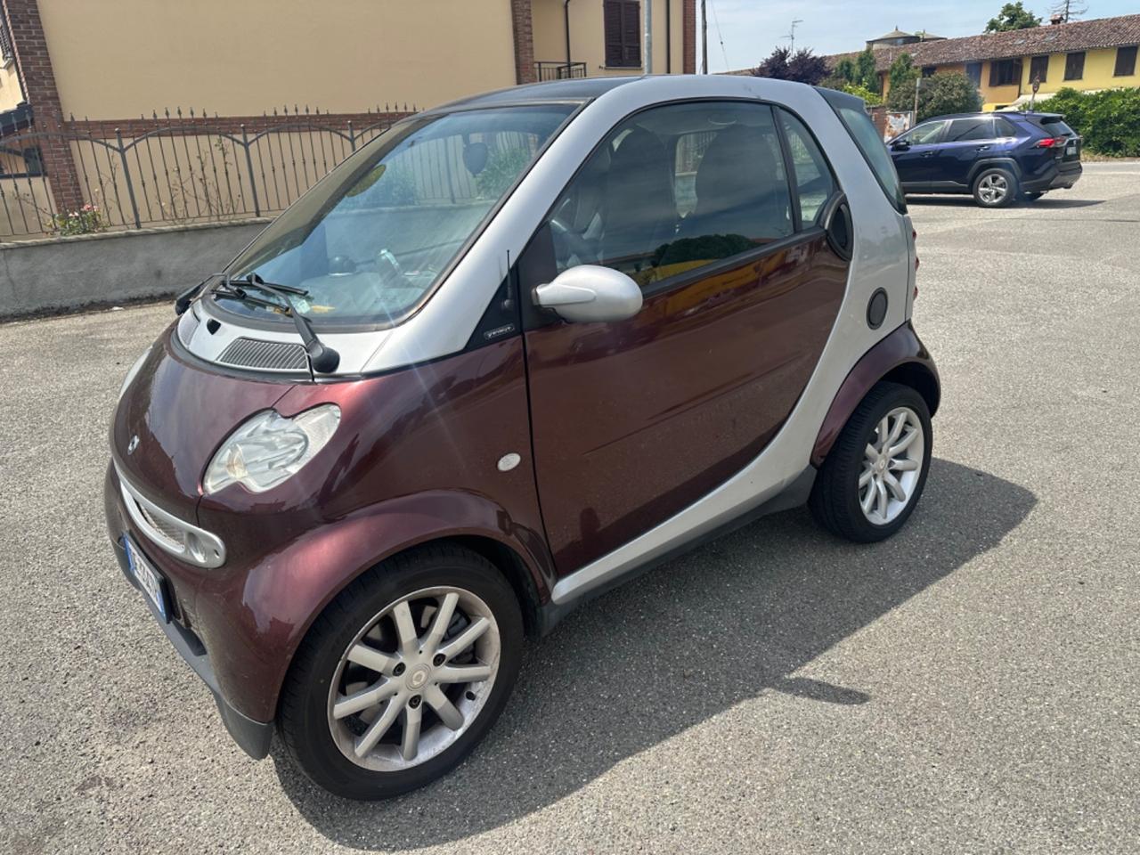 Smart ForTwo 1000 45 kW coupé pure