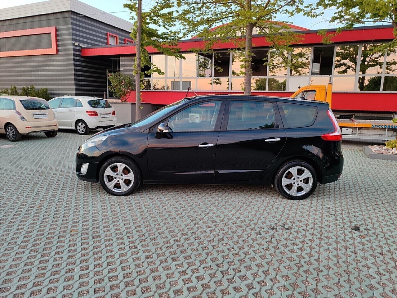 Renault Scénic 1.9 dCi~7 POSTI~09/2011