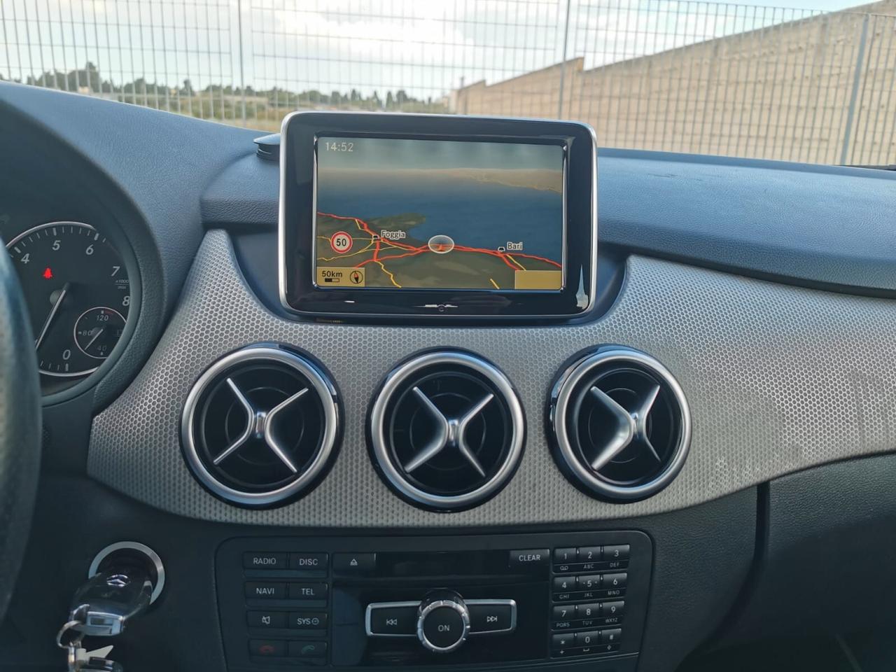 Mercedes-benz B 180 BlueEFFICIENCY Prem. TETTO/NAVIG