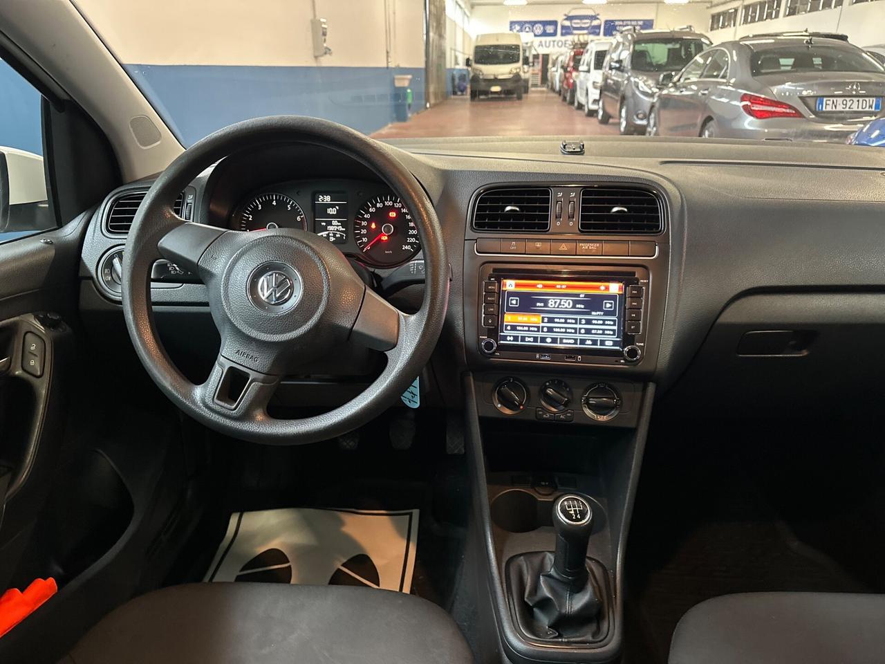 Polo 1.2 5 porte/benzina /tagliandi certificati/ neopatentati