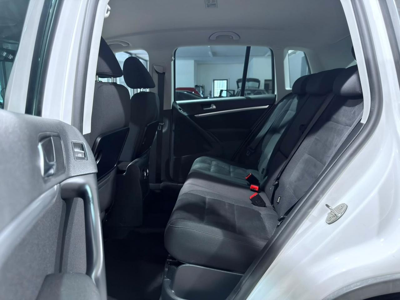 VW TIGUAN 2.0TDI 110CV SOLO 53.000km 1HANDE