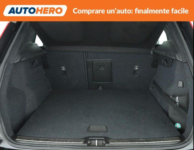 VOLVO XC40 T5 AWD Geartronic R-design