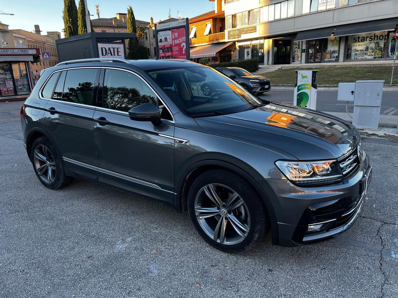 Volkswagen Tiguan Sport 1 #50918