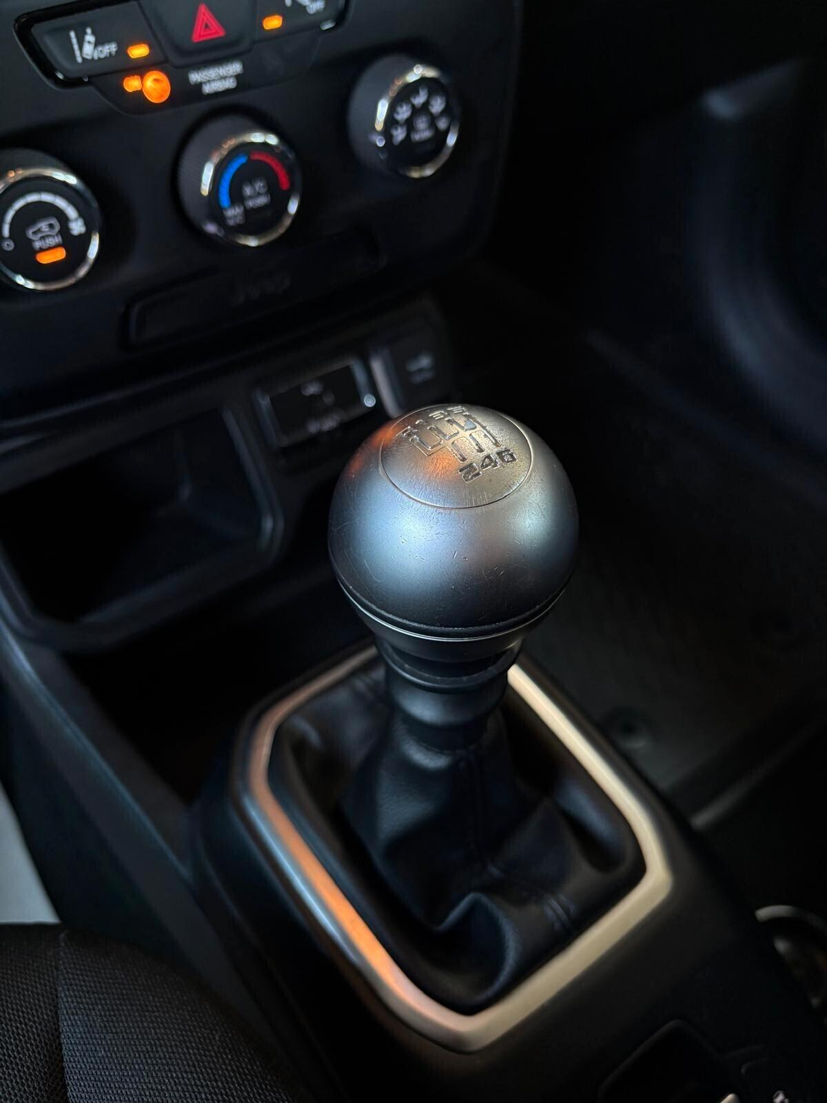 Jeep Renegade 1.6 Mjt 120 CV Longitude
