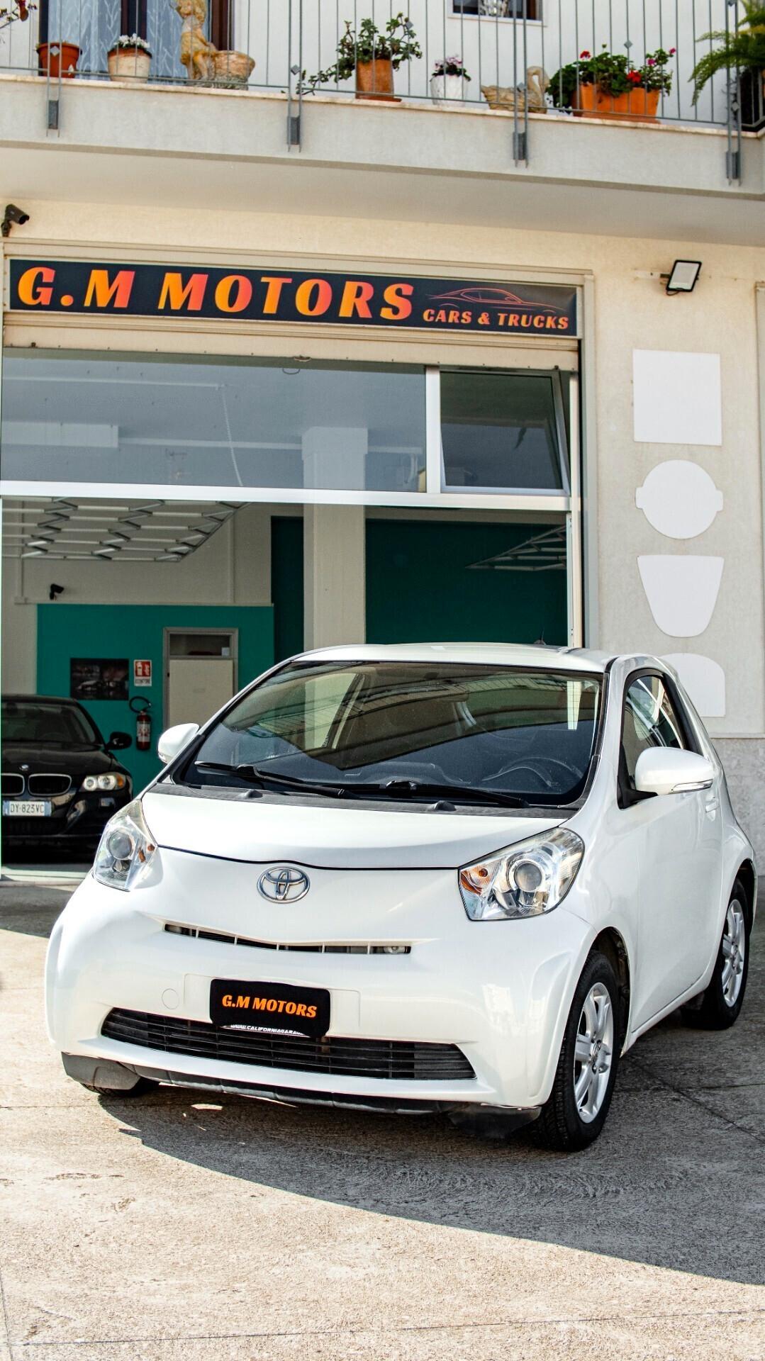 Toyota iQ 1.0 Multidrive