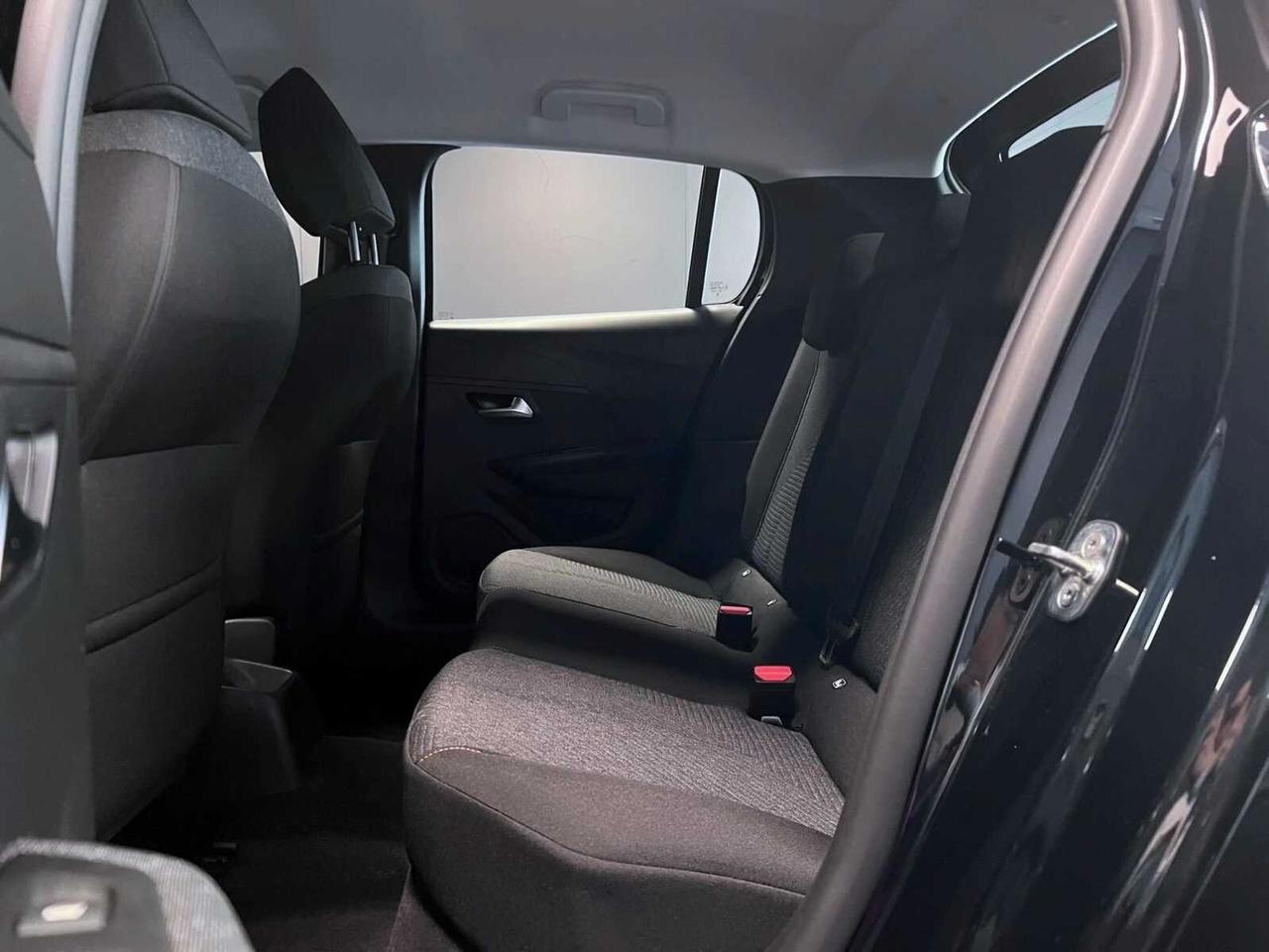 PEUGEOT 208 PURETECH 100 CV 5 PORTE STYLE KM0