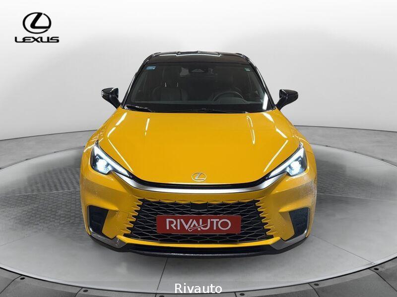 Lexus LBX LBX Hybrid Emotion