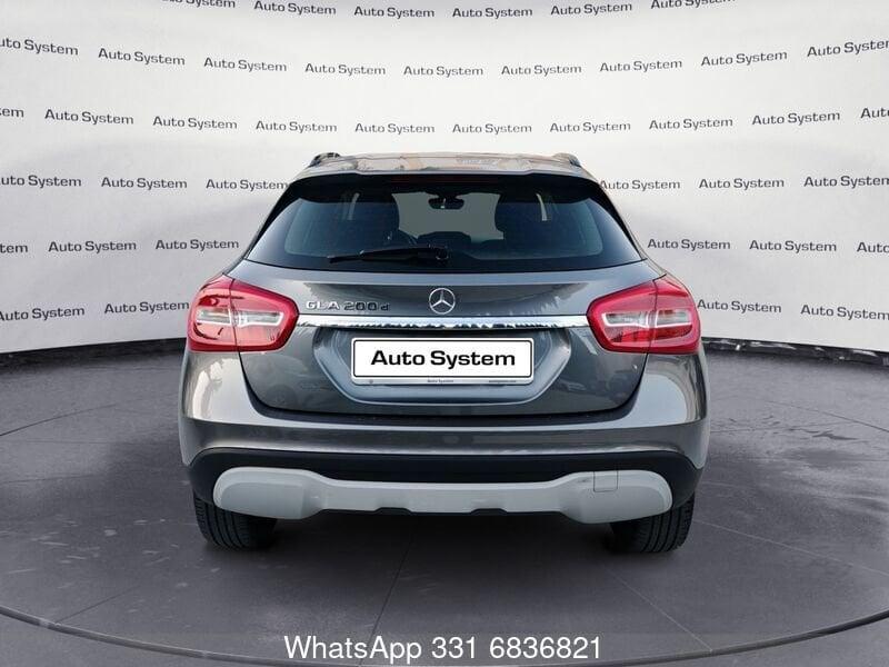 Mercedes-Benz GLA 200 d Automatic Business