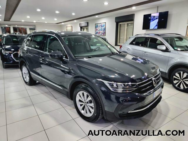 VOLKSWAGEN Tiguan NEW 2.0 TDI 150CV SCR DSG Life - Fari a Led