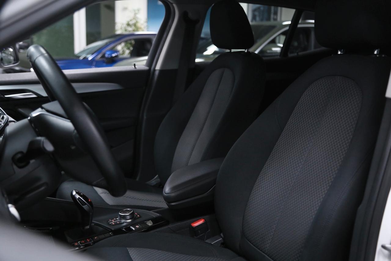 BMW X2 sDrive18d Business-X auto