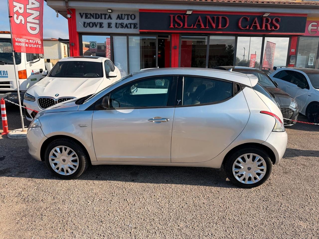 Lancia Ypsilon 1.2 Platinum