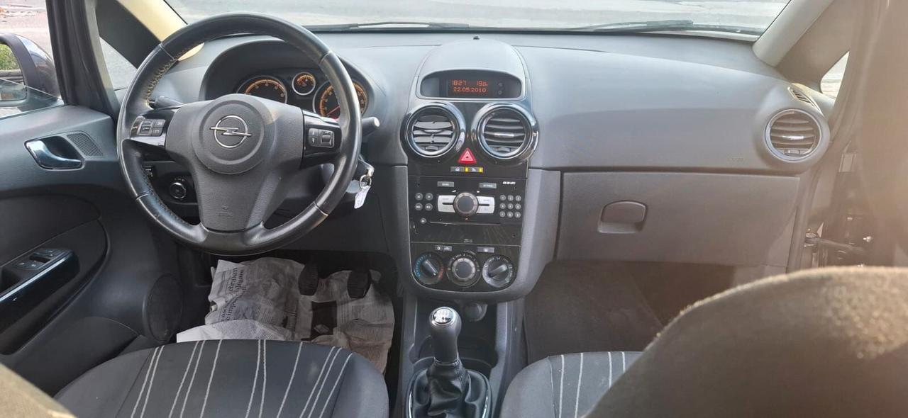 Opel Corsa 1.2 80CV 5 porte GPL-TECH Club