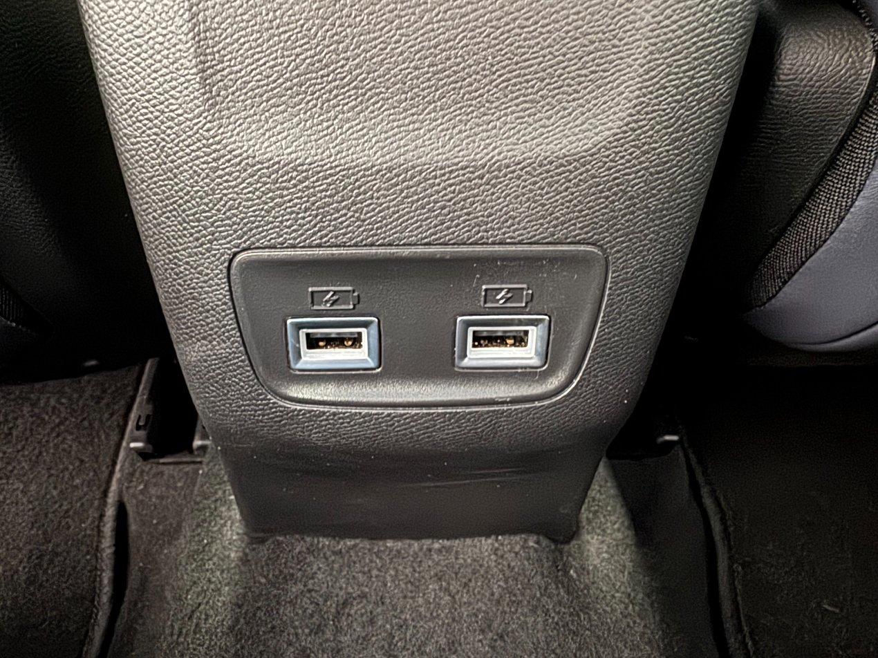 Peugeot 2008 1.2 GT Line 130cv Navi Carplay Uniprop