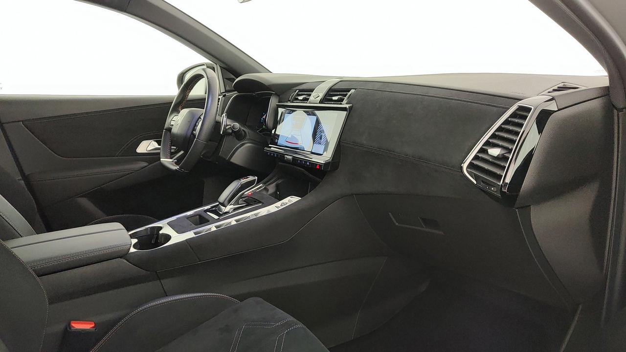 DS DS7 1.6 e-tense phev Performance Line+ 225cv auto