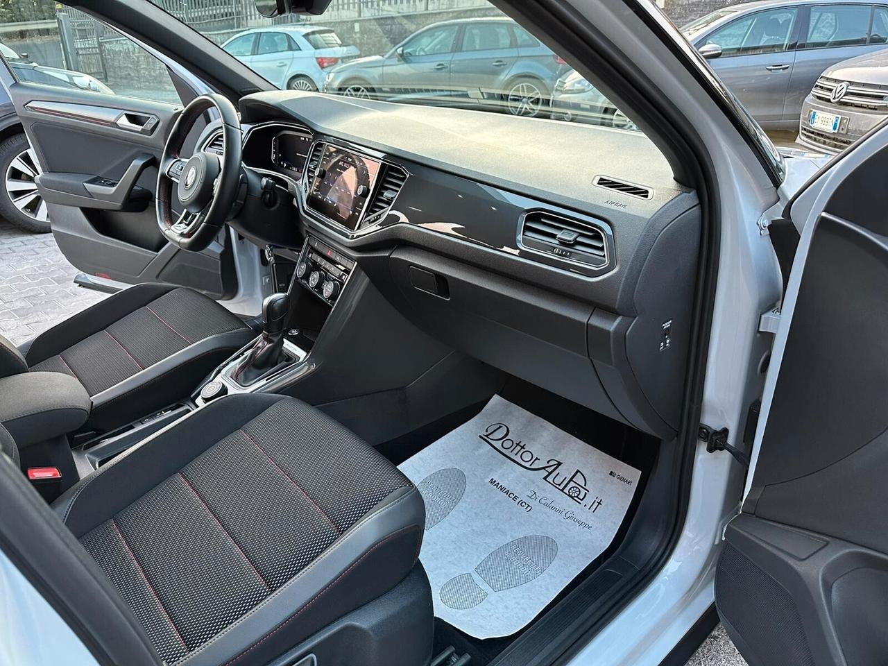 Volkswagen T-Roc 2.0 TDI SCR 150 CV DSG 4MOTION R-Line