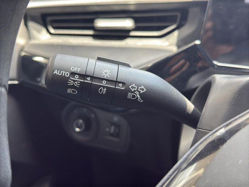 MG MG3 MG3 5p 1.5 Hybrid+ ( 194cv complessivi ) automatica Standard