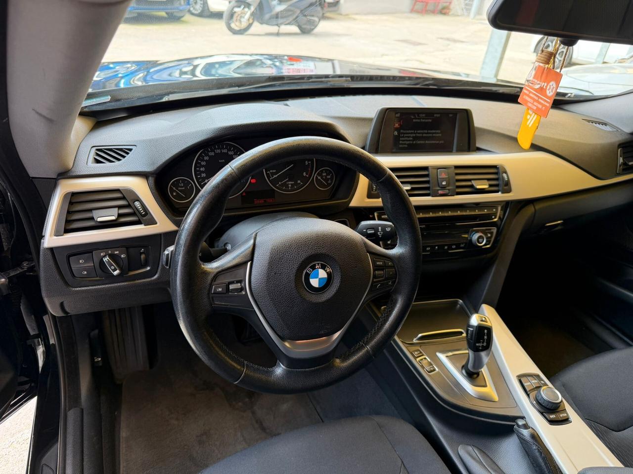 Bmw 320d GT 2.0cc diesel con garanzia-2017