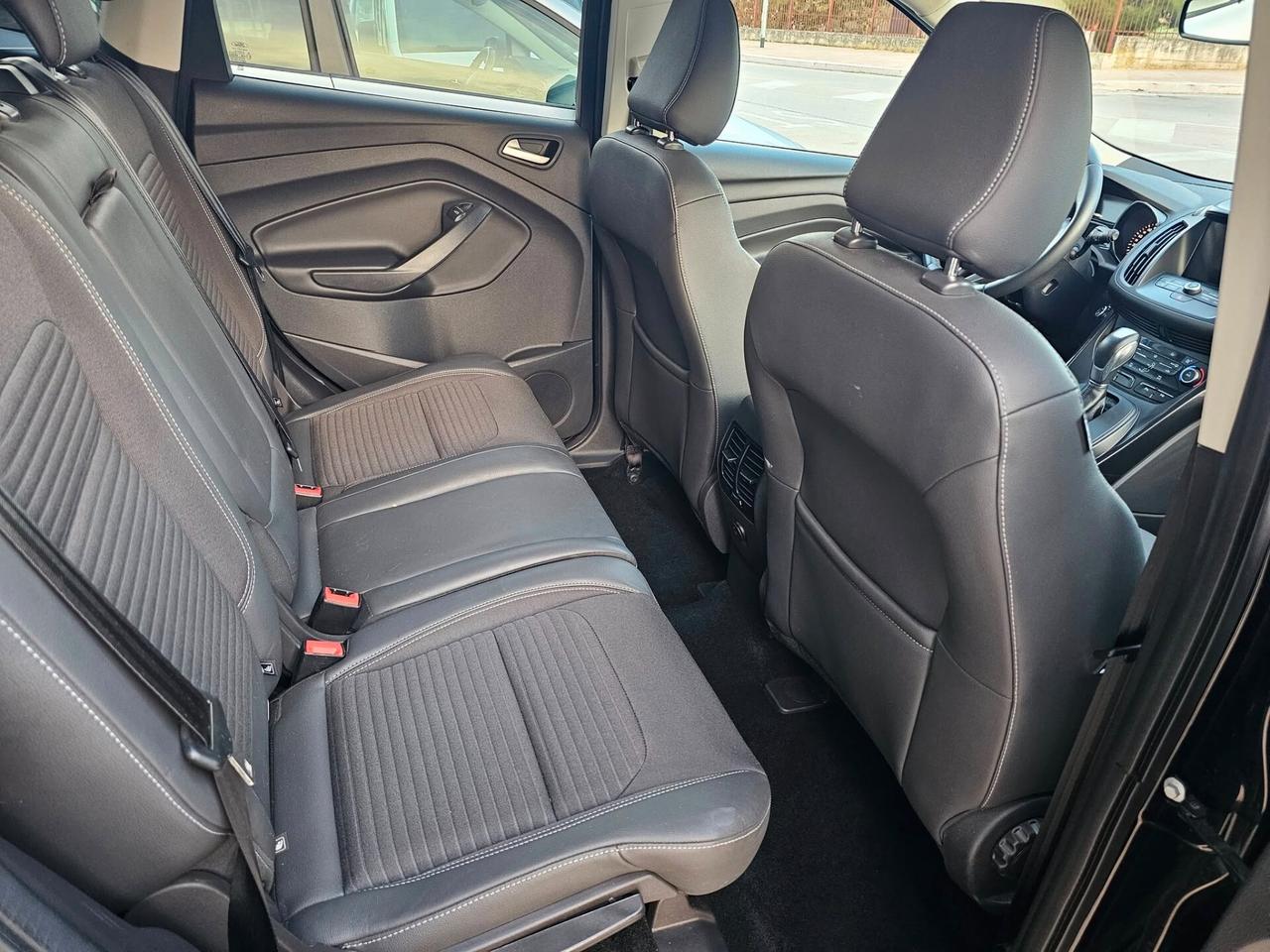 FORD KUGA 1.5 TDCI 120CV TITANIUM SPORT EDITION