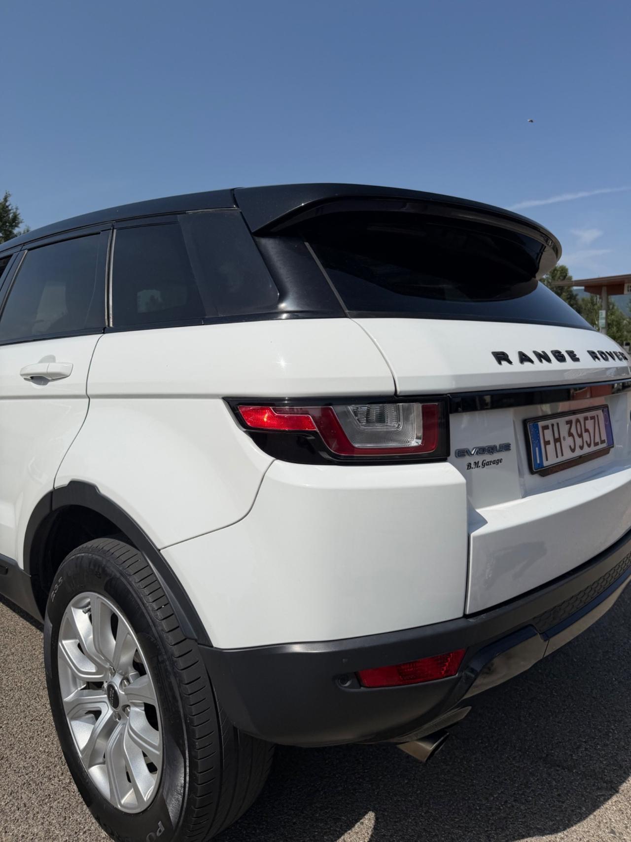 Land Rover Range Evoque 2.0 TD4 150 CV 5p. Pure
