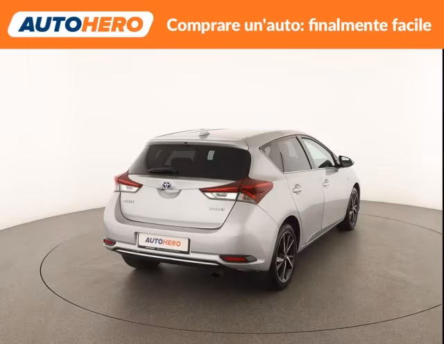 TOYOTA Auris 1.8 Hybrid Style