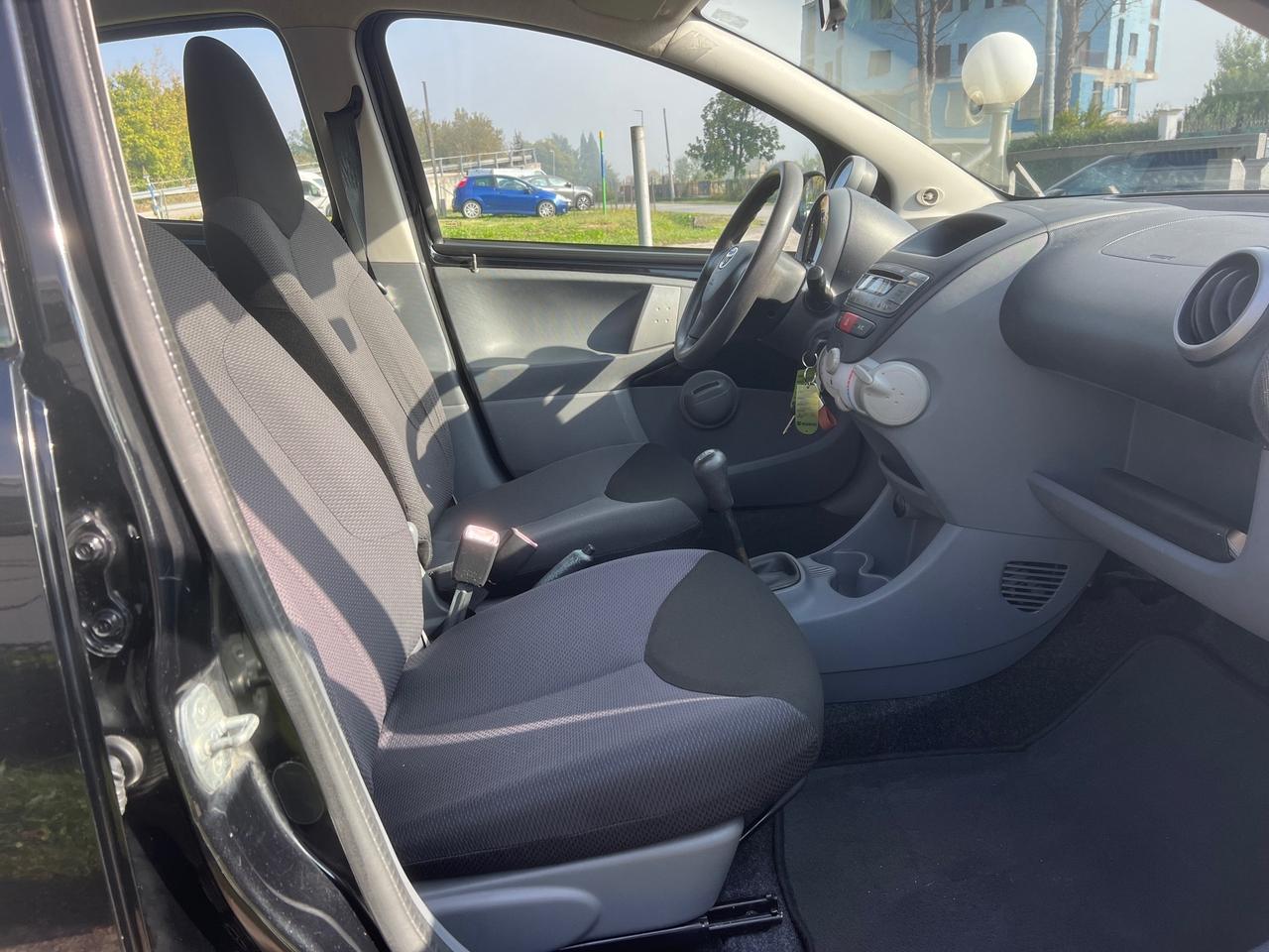 Toyota Aygo 1.0 50KW 5 porte-2007"NEOPATENTATI"