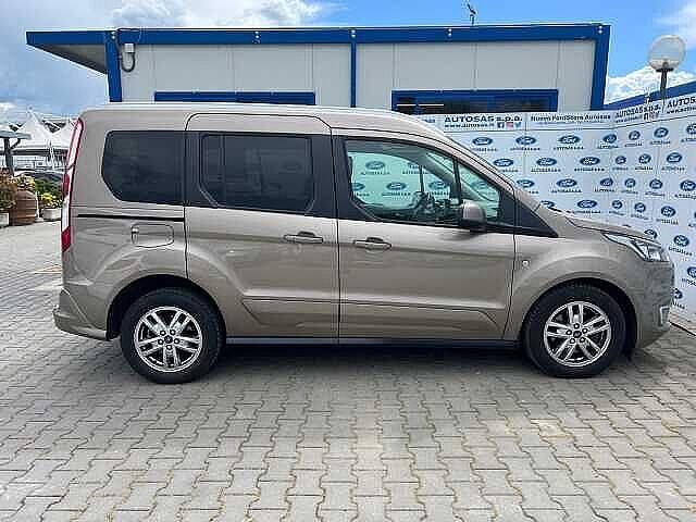 Ford Tourneo Connect 1.5 TDCi 120 CV Titanium