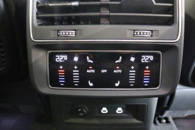 AUDI RS Q8 Performance 640CV "" Km 27000 "" NEW MODEL ""