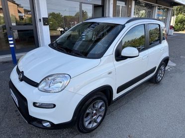 FIAT Panda 0.9 TwinAir Turbo S&S 4x4 LOUNGE bluetooth etc