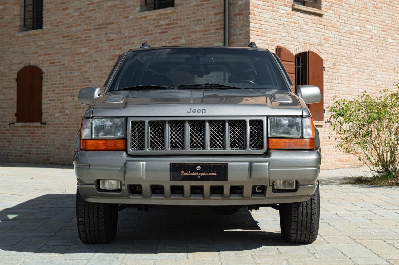 Jeep Grand Cherokee LIMITED LX 5.9 V8 - JEP00027